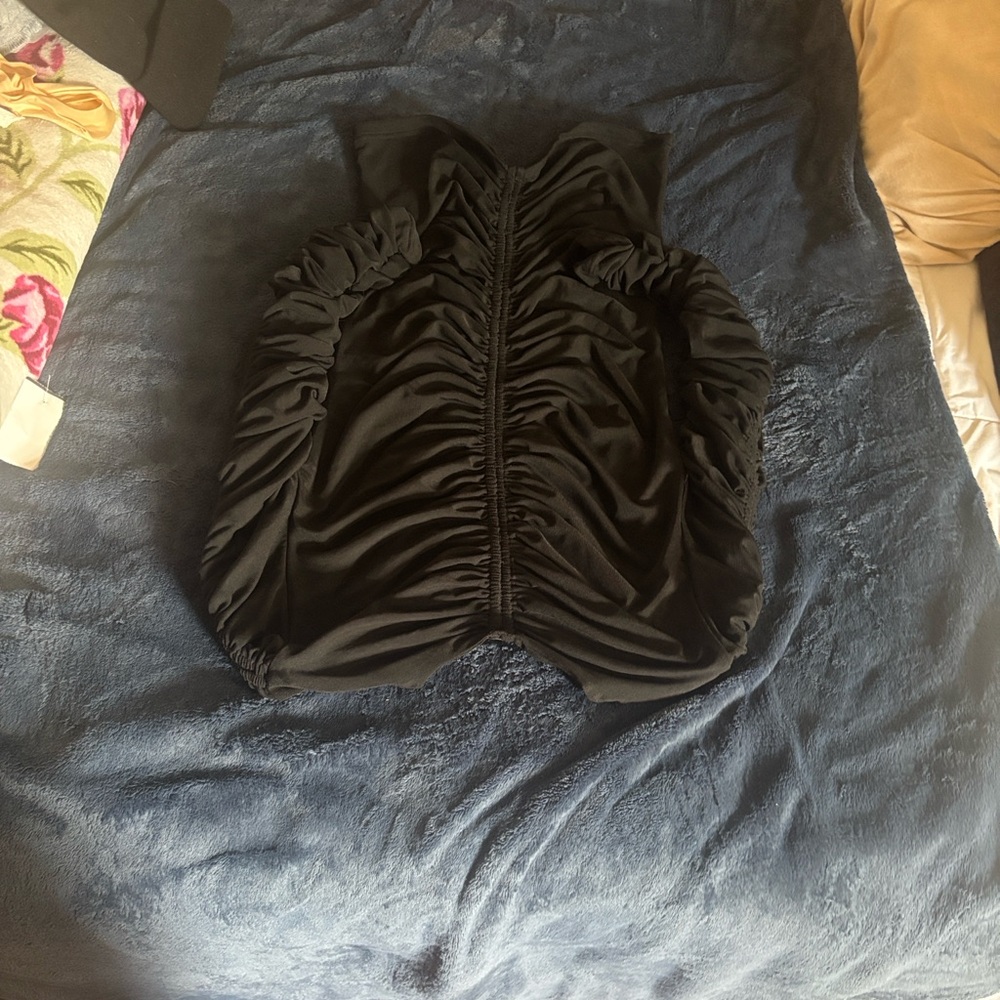 Simorra Black Ruched Top - Picture 8 of 8